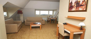 Others 2, The Hera Premium Hotels, Kartal