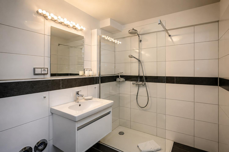 Bathroom 3, Residenz Ostseewind, Rostock