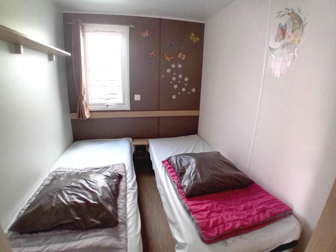 Bedroom 3, Mobile Home in Saint Jean near Sea Beach, Vendée