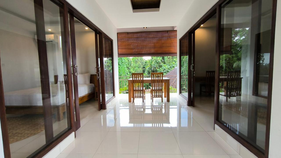 Others 4, Dharma Suweta, Gianyar
