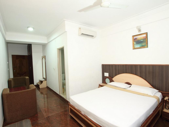 Others 4, Mahendra Hotels, Mysore