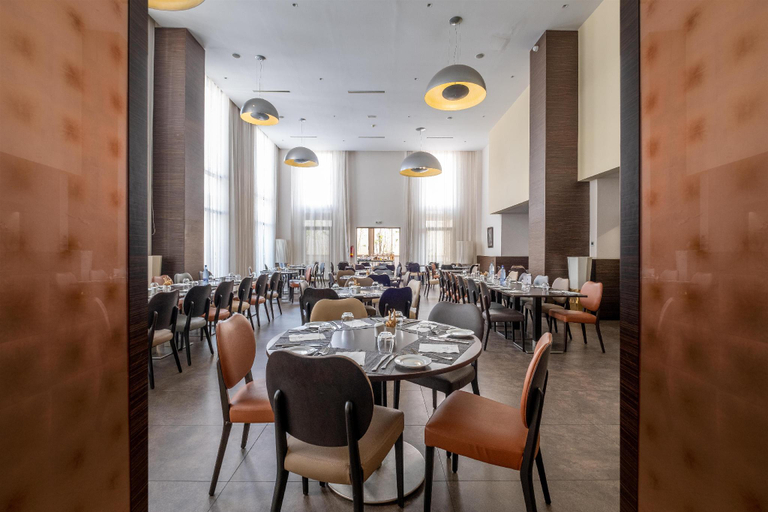 Food & Drinks 5, Kenzi Sidi Maarouf, Casablanca