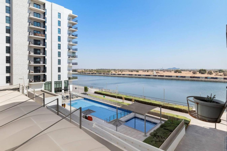 Sport & Beauty, Waterfront Yas 1BR near F1 & Ticket Savings, Yas Island