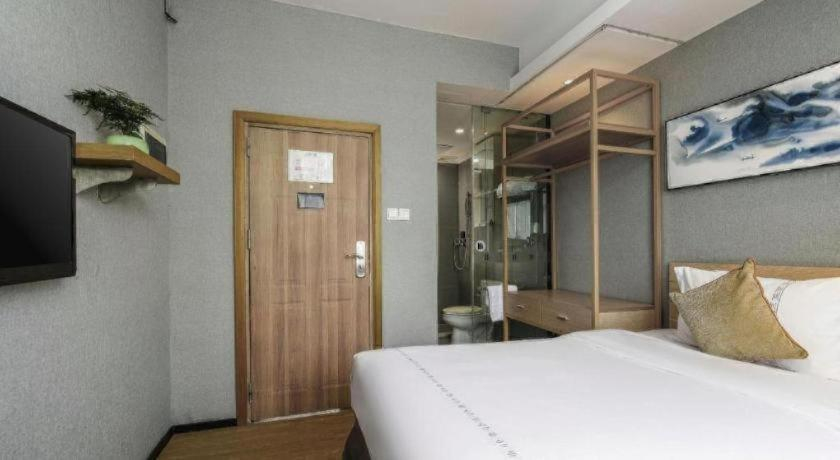 Bedroom 3, H Life Hotel, Shenzhen