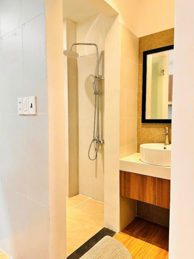 Bathroom 2, Happy House A La Carte, Da Nang