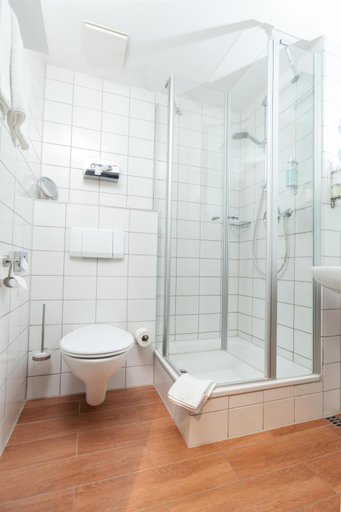 Bathroom 4, Best Western Hotel Nurnberg am Hauptbahnhof, Nürnberg