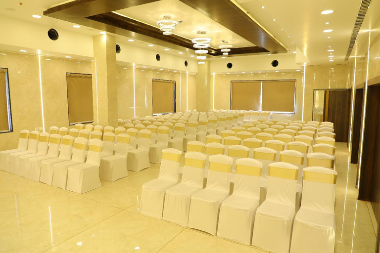 Others 5, Hotel Sun square, Krishna