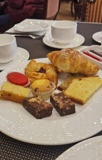 Food & Drinks 4, AK Hotel Of Guest House, Lahore