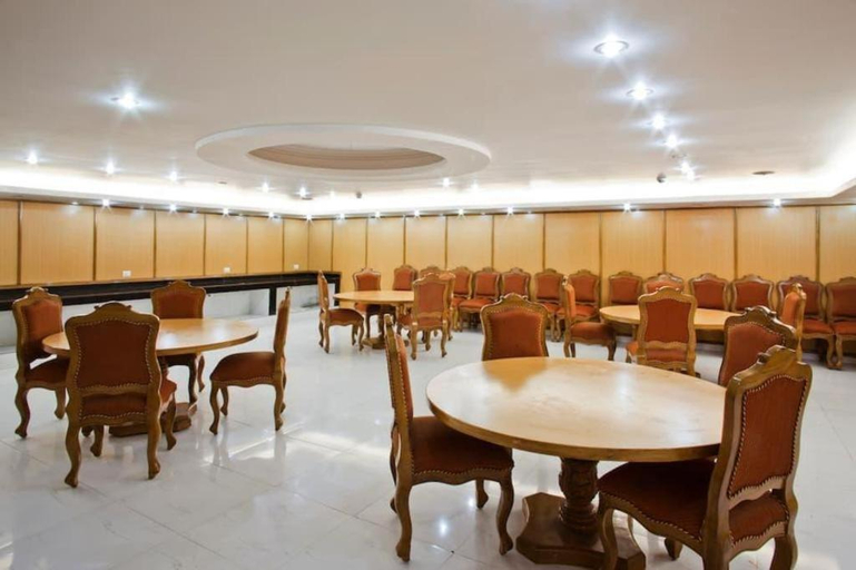 Food & Drinks 5, Hotel Park Grand, Hardwar