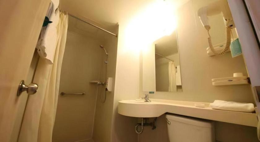 Bathroom 3, Jinjiang Inn Tonghua Shengli Road Branch, Tonghua