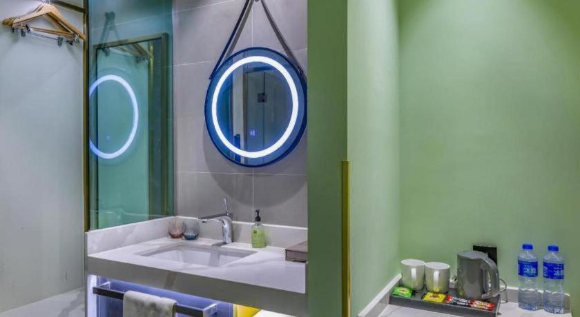 Bathroom 4, ibis Styles Beijing Capital Airport Hotel, Beijing