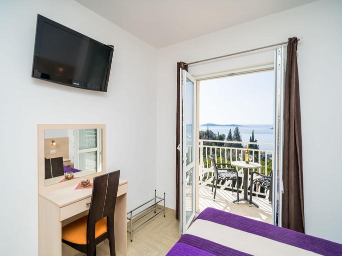 Bedroom 2, Villa Samba - Standard One-Bedroom Apartment with Balcony and Sea View, Župa Dubrovačka