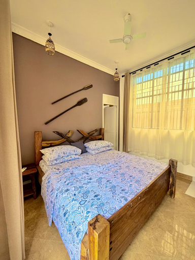 Bedroom 3, VICK Boutique Hotel with NEW power backup, Kaskazini 'A'