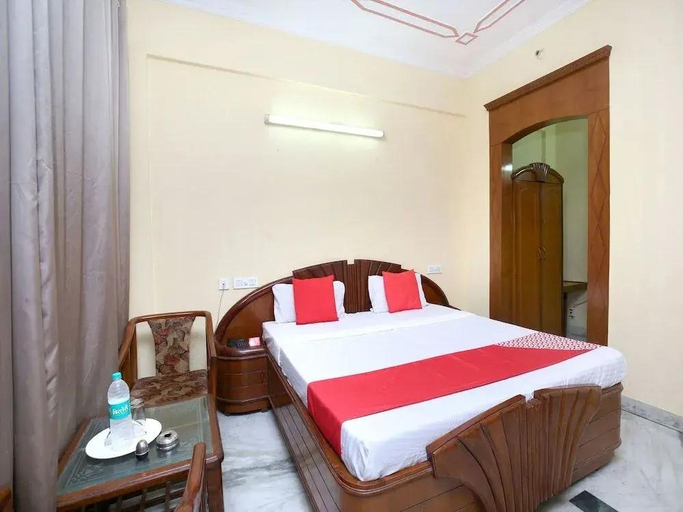 Bedroom 2, HOTEL ASHISH, Solan
