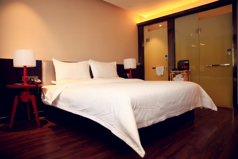 Bedroom 2, Zmax Nanjing Ningbo Yuyao Fengshan Road, Ningbo