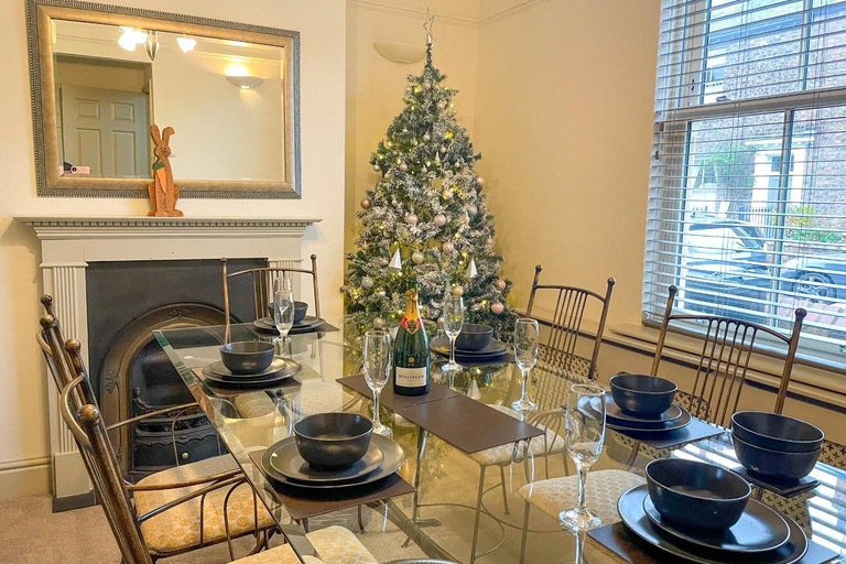Others 3, The Vines - Stunning Period Home With Free Parking, York