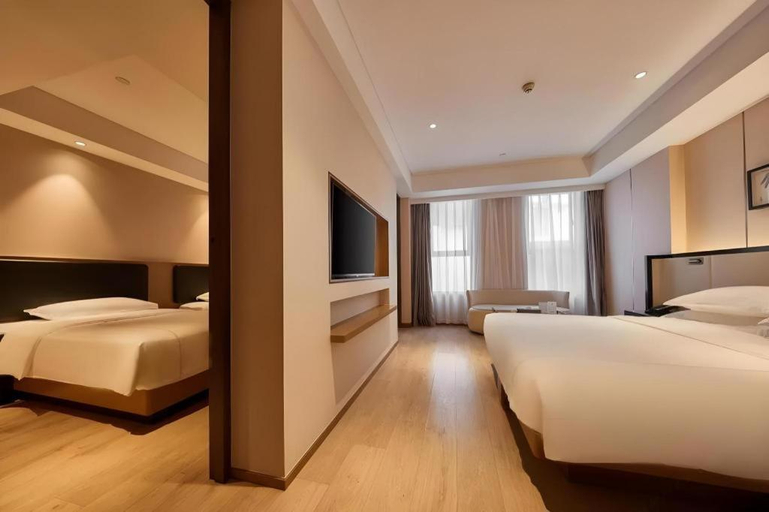 Bedroom 2, The Hotel V Nanjing Confucius Temple, Nanjing