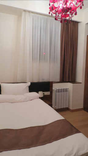 Bedroom 1, Mashtots Hotel, Yerevan