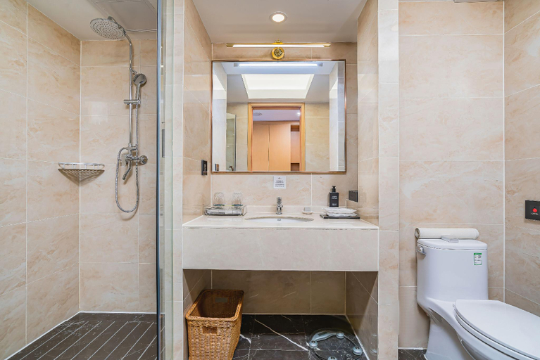 Bathroom 4, Beijing Xinyuan Hotel, Beijing