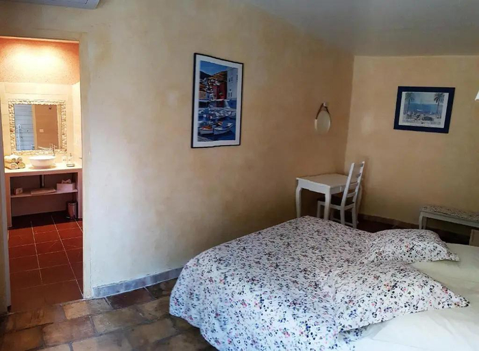 Bedroom, Le Mas des Hibiscus, Var