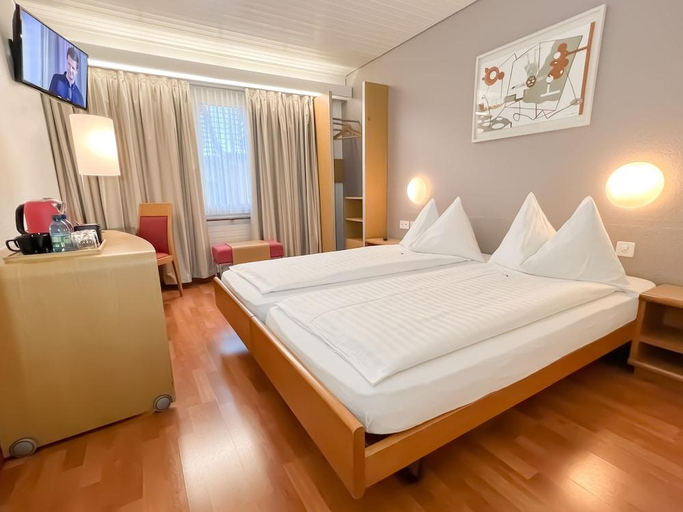 Bedroom 2, Hotel Rothaus Luzern & Peruvian Culinary Art, Luzern