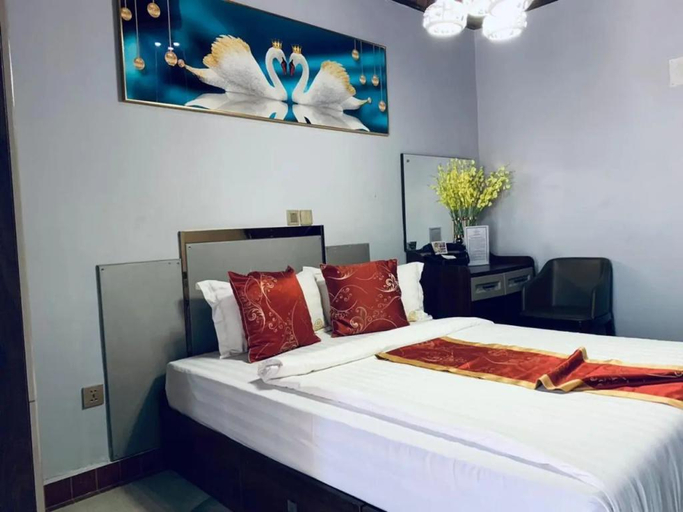 Bedroom 4, THE DREAMS HOTEL, Wouri
