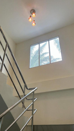 Others 4, The Zeed Residence, Khanom