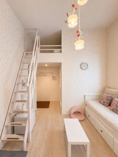 Bedroom 2, K.K.House British L, Shin-Osaka 10min, subway 6min, Osaka
