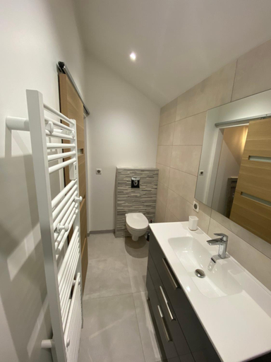 Bathroom 5, Studio Chez Mongery, Aube