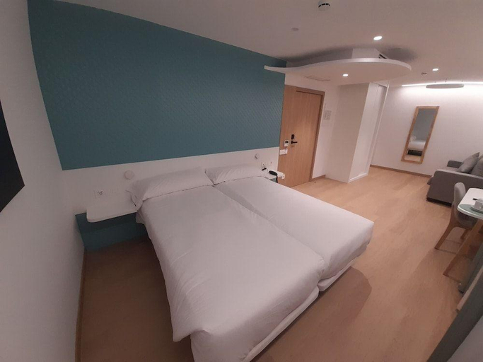 Bedroom 3, Odyssey Rooms Alicante, Alicante