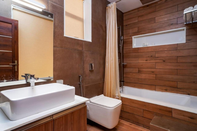Bathroom, THRILL HOLIDAYS MUNNAR, Idukki