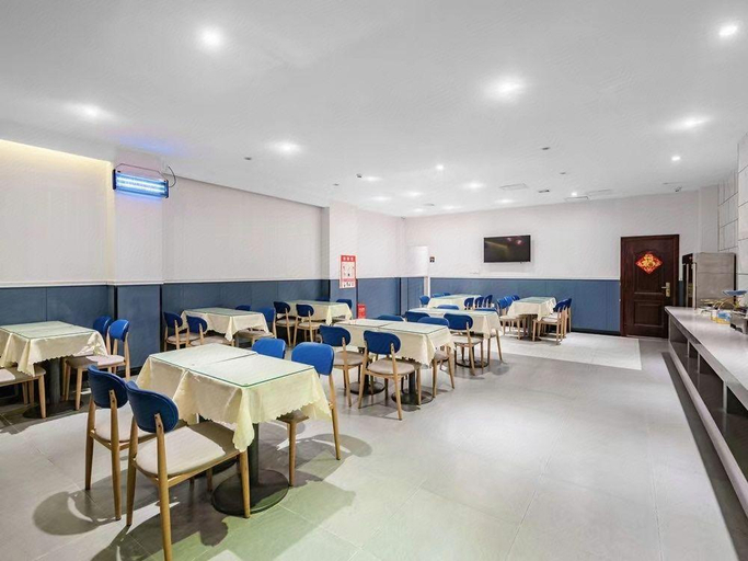 Food & Drinks 5, 7 Days Hotel Xinyang Mall North Passenger Terminal, Xinyang