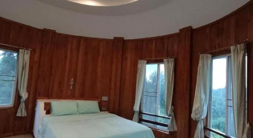 Bedroom 2, Banrai Pornsawun, Suan Phung