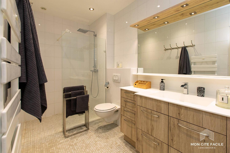 Bathroom 3, La VILLA du Reims - Mon Gite Facile, Haut-Rhin