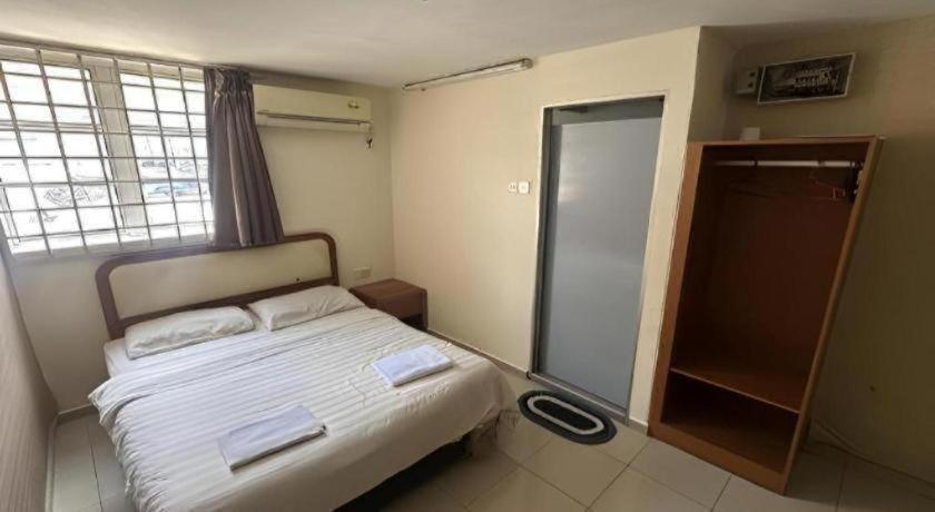 Bedroom 4, Angsa Hotel, Seremban