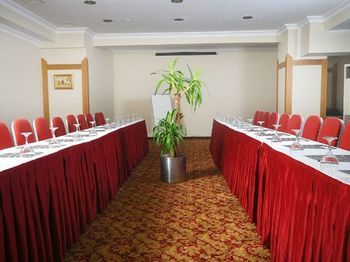 Others 3, The Hera Premium Hotels, Kartal