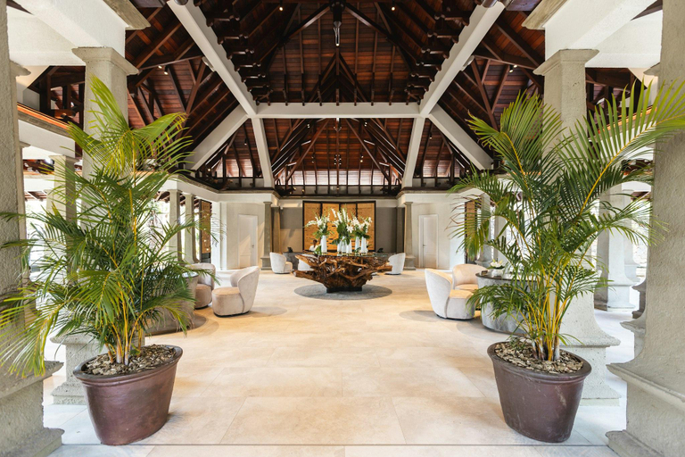 Public Area 4, Maradiva Villas Resort & Spa, Black River