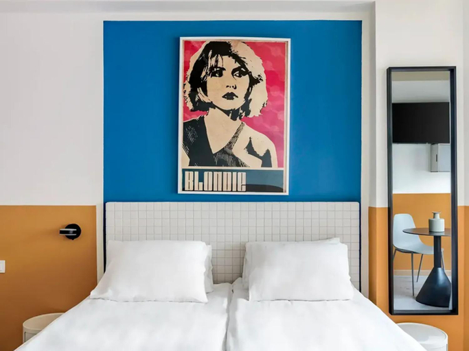 Bedroom 2, Password to Madrid Chueca, Madrid