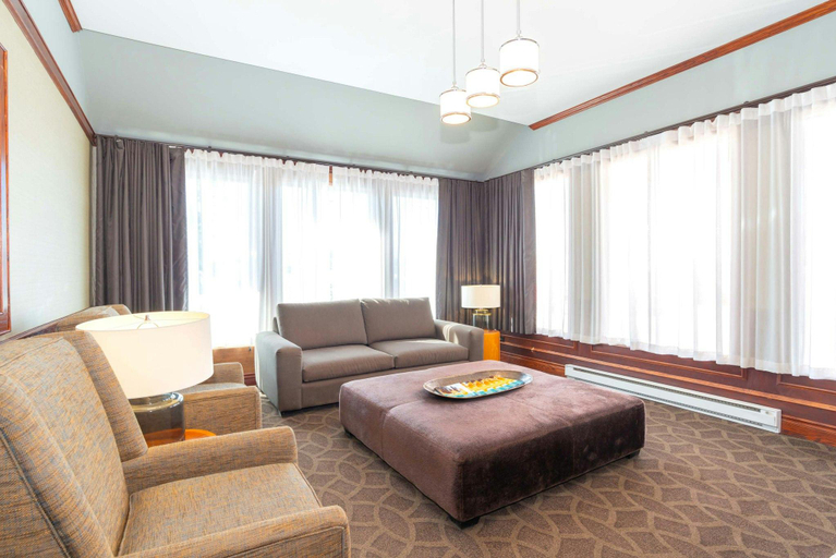 Public Area 2, Sandman Hotel Terrace, Kitimat-Stikine
