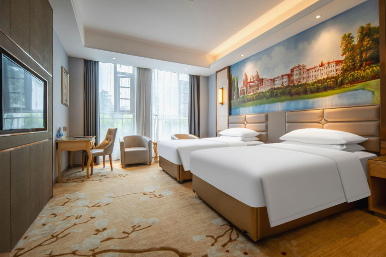 Bedroom 2, Vienna Hotel Wuhan Guobo Jiangang Metro Station, Wuhan