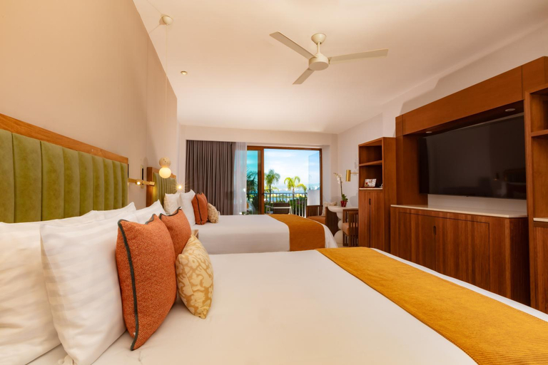 Bedroom 3, Almar Resort Luxury LGBT Beach Front Experience - Adults Only, Puerto Vallarta