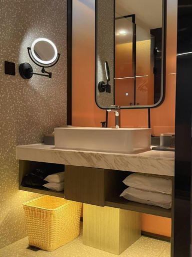 Bathroom 3, Atour S Hotel Shenzhen Futian Port, Shenzhen