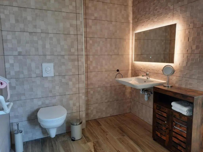 Bathroom 3, Les Chambres de Lili, Tarn-et-Garonne