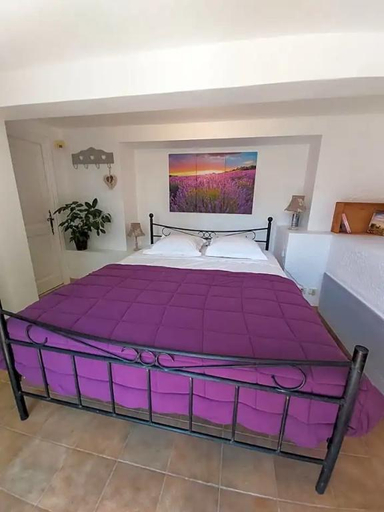 Bedroom, Etoilevacances Chambres d hotes Campagne en Lavande, Alpes-Maritimes