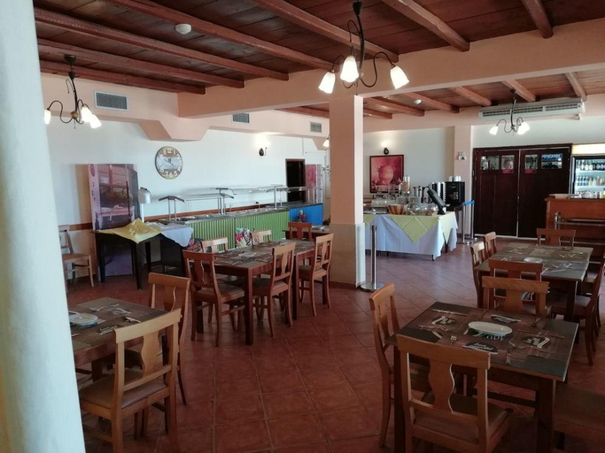 Food & Drinks 5, Creta Suites, Crete