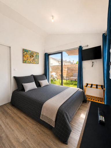 Bedroom 2, Le Studio, proche du puy, Maine-et-Loire