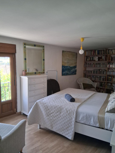 Bedroom 2, Casa 643km, Navarra