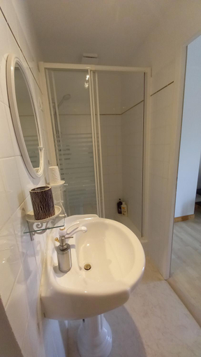 Bathroom 3, Chambre d'hotes Saumur-Champigny 2 personnes, Maine-et-Loire