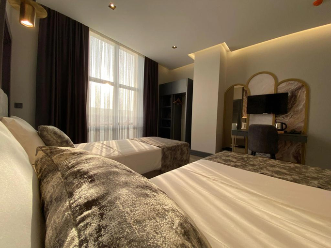 Bedroom 4, World Class Airport Hotel, Arnavutkoy