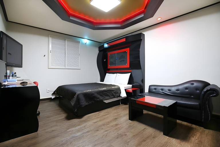 Bedroom 2, Just Stay Hotel Asan City Hall Branch, Asan
